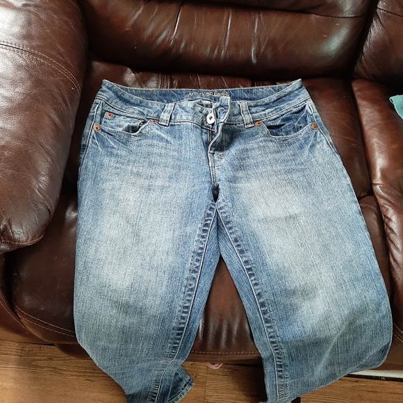 Name brand shirts and jeans - Picture 6 of 15